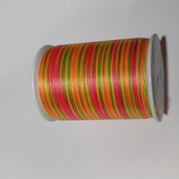 2/$20 Signature Pixelles Variegated Thread 500 YDS M22 Neon Multi Rare - Picture 2 of 5